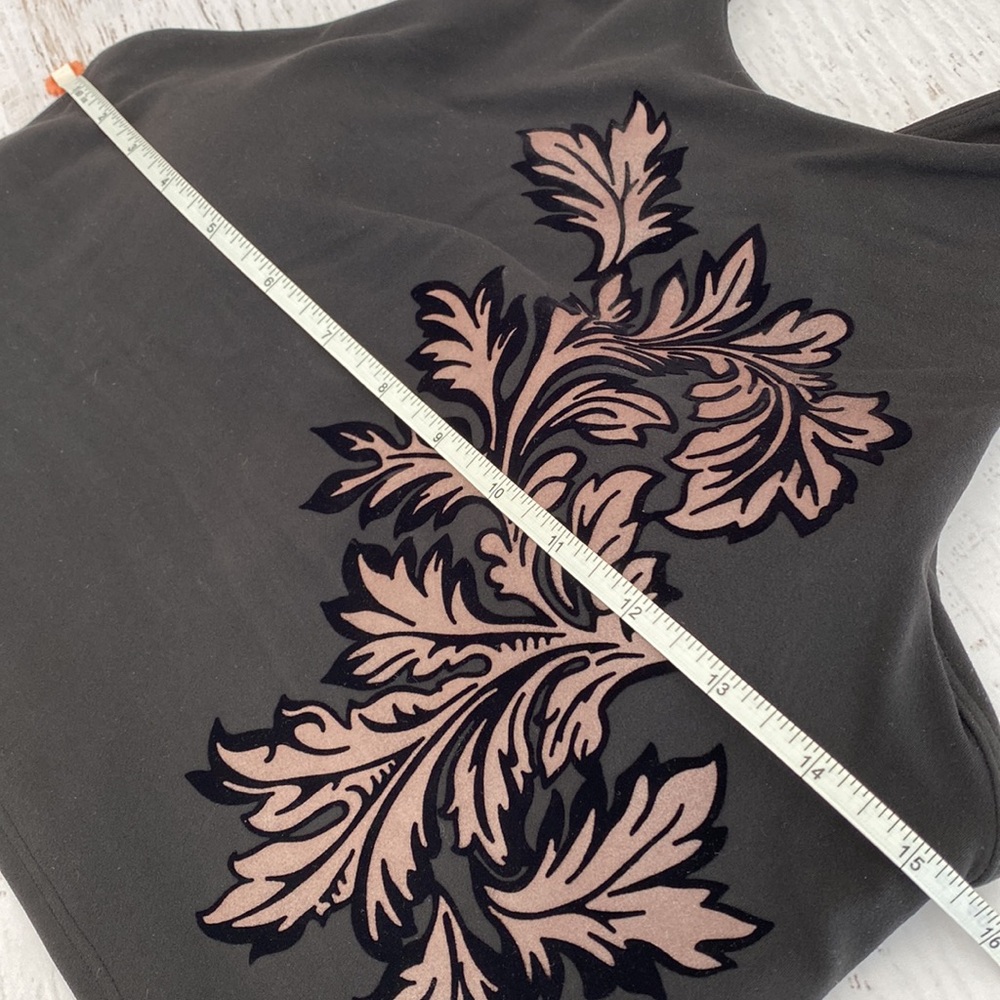 Athleta Flocked Velvet Cropped Top - Picture 3 of 9
